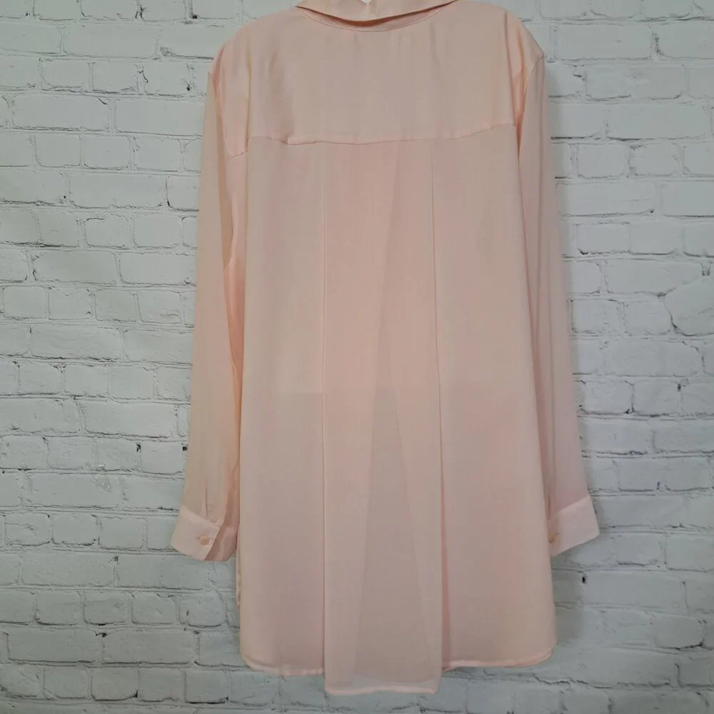 Chico's Peach Casual Button Up Shirt Size 3 - Picture 3 of 12